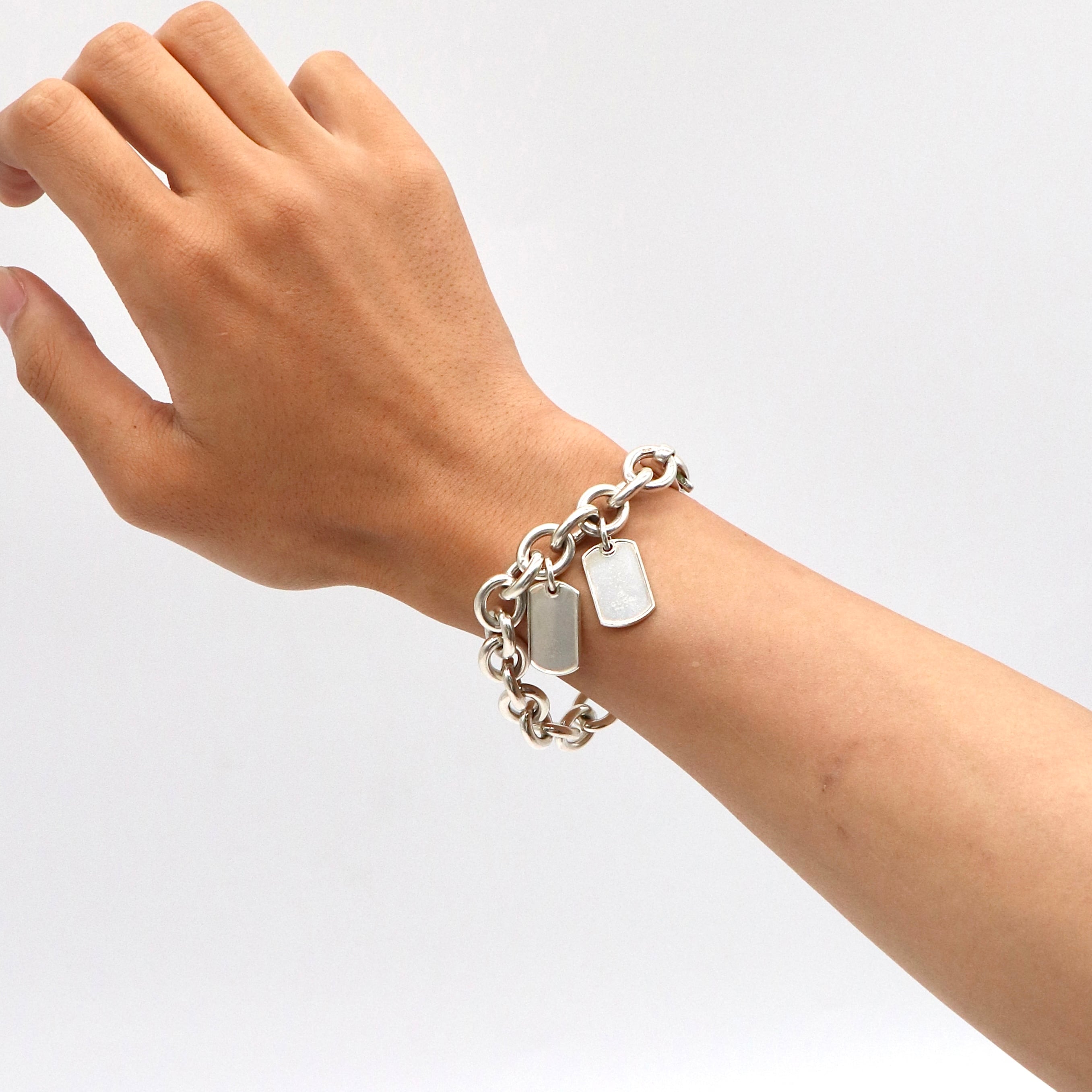 GUCCI グッチシルバー925 ブレスレットバングルドッグタグ