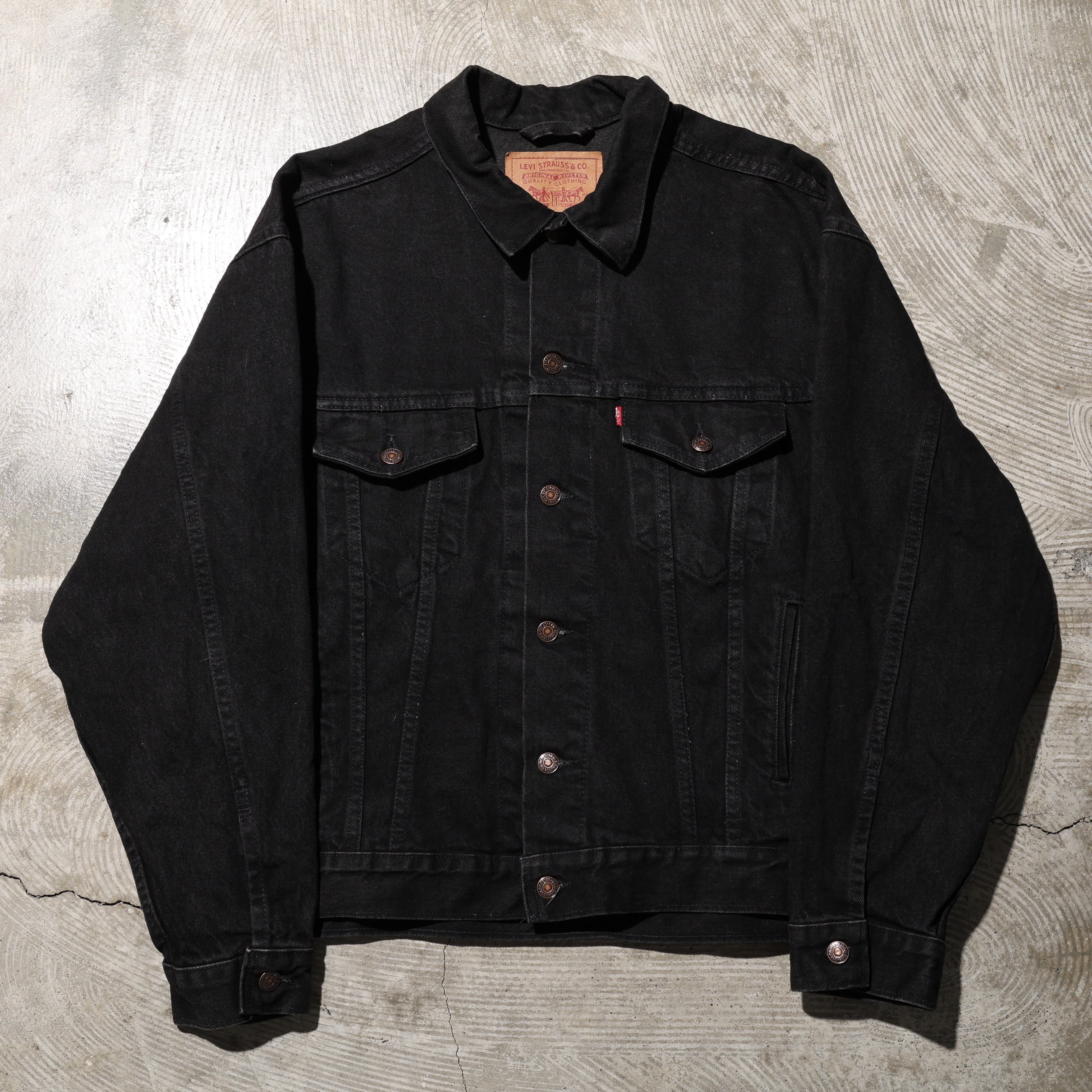 Levi Strauss & Co. ブラックデニムジャケット XL Trucker Jacket - Black | Levi's® US