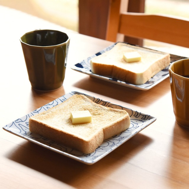 【波佐見焼】【natural69】【Janke】【正角皿】 動物柄 正方形 食器 北欧風 スクエアプレート パターン柄