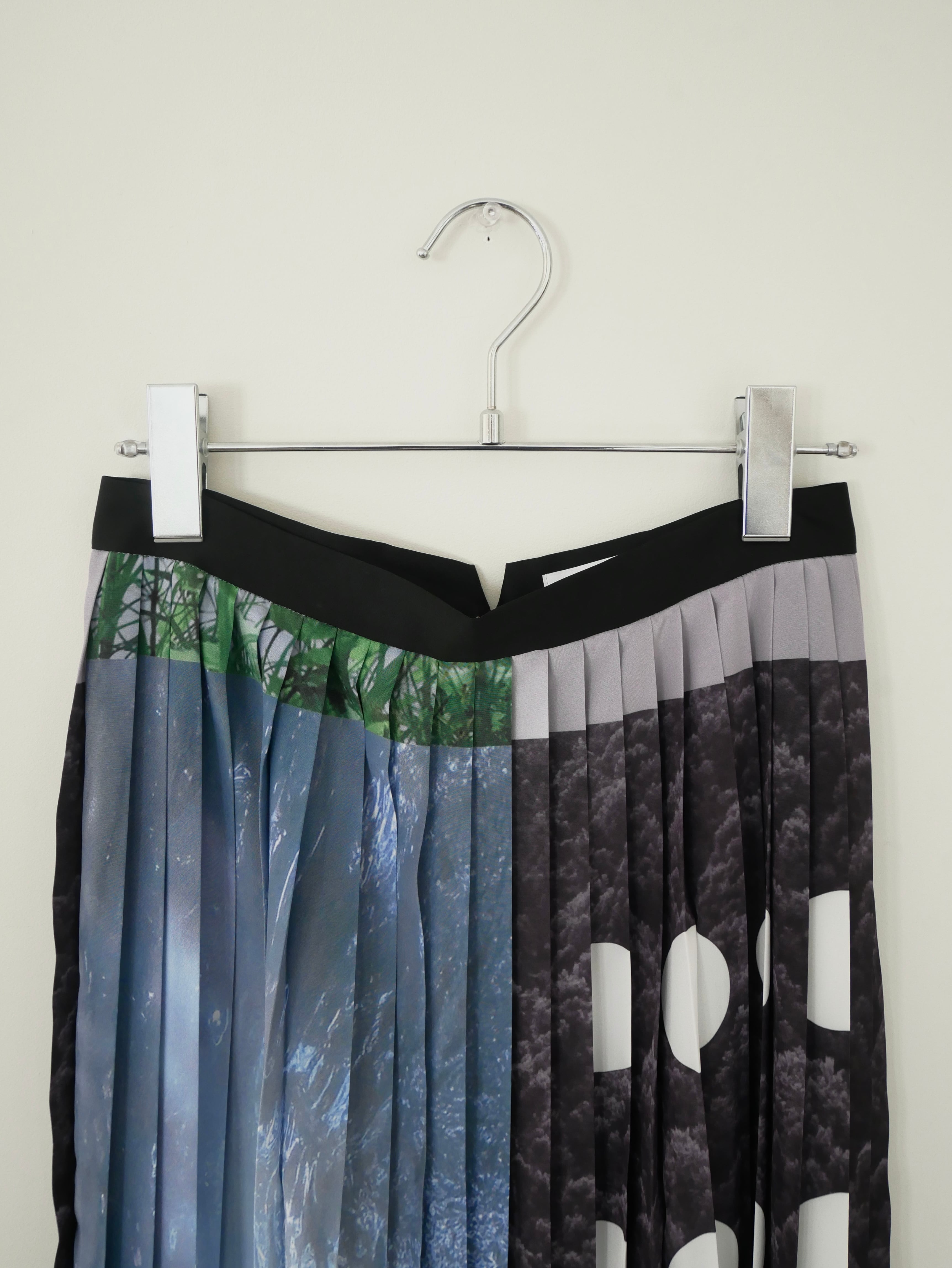 RITSUKO KARITA Collage print pleats skirt〔rich〕/Black・Red