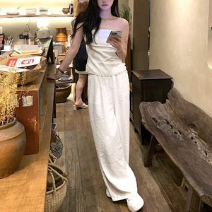 セットアップ 2点セット レディース トップス パンツ ボトムス チューブトップ ベアトップ ストレートパンツ ロングパンツ ショート ロング 袖なし ノースリーブ スリム 細身 フェミニン ハイウエスト かわいい 大人可愛い きれいめ シンプル カジュアル 上品 おしゃれ こなれ感 ガーリー 抜け感 ベーシック 無地 春 夏 10代 20代 デート お出かけ お泊まり 女子会 休日 高原 ガーデン ショッピング カフェ 普段使い 着回し モテ 清楚 定番 S M L 白 ホワイト
