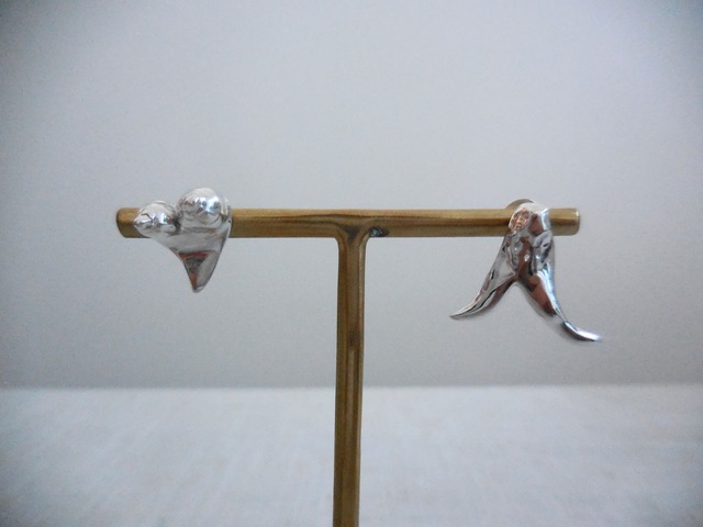 Mother Bottom Earring-OUTLET