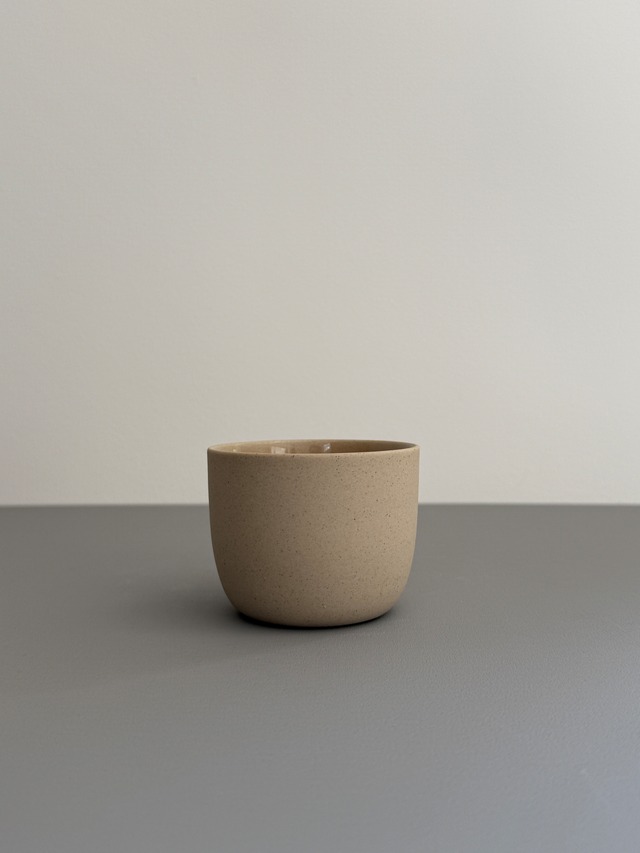 2016/ Cup L / Gray Clay  Kirstie van Noort