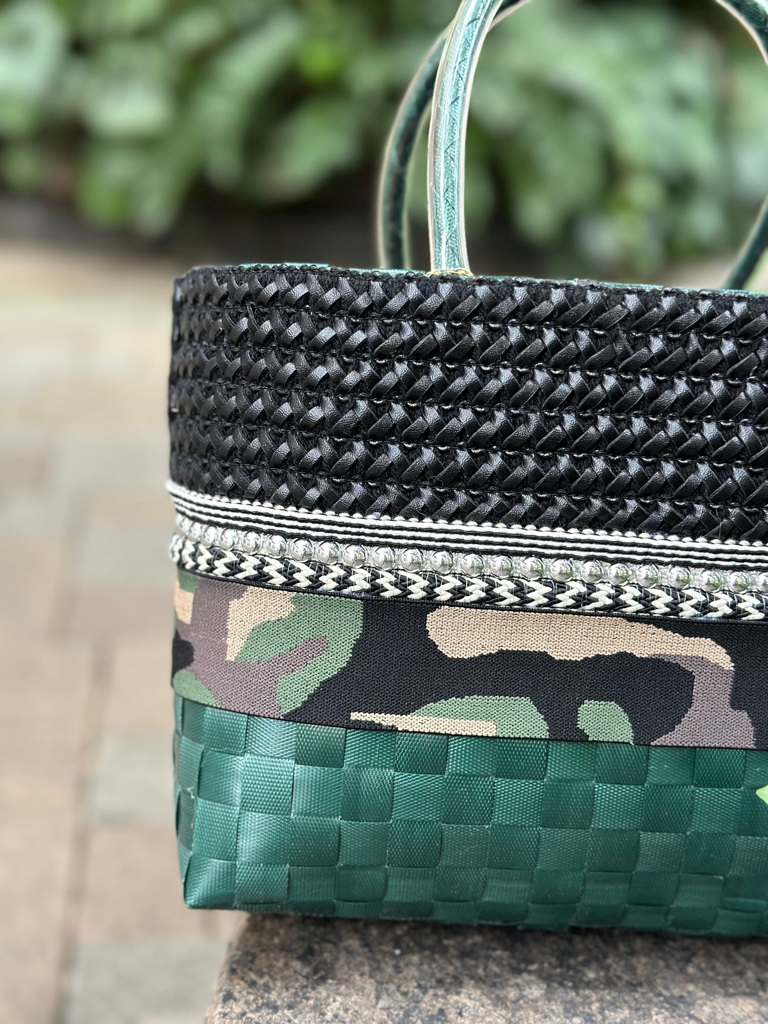 迷彩ファンファ　S中持ち手オーダー後一ヶ月くらいかかります