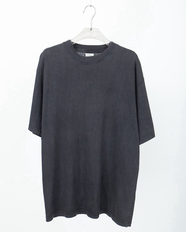 wide silhouette fade plain T-shirt