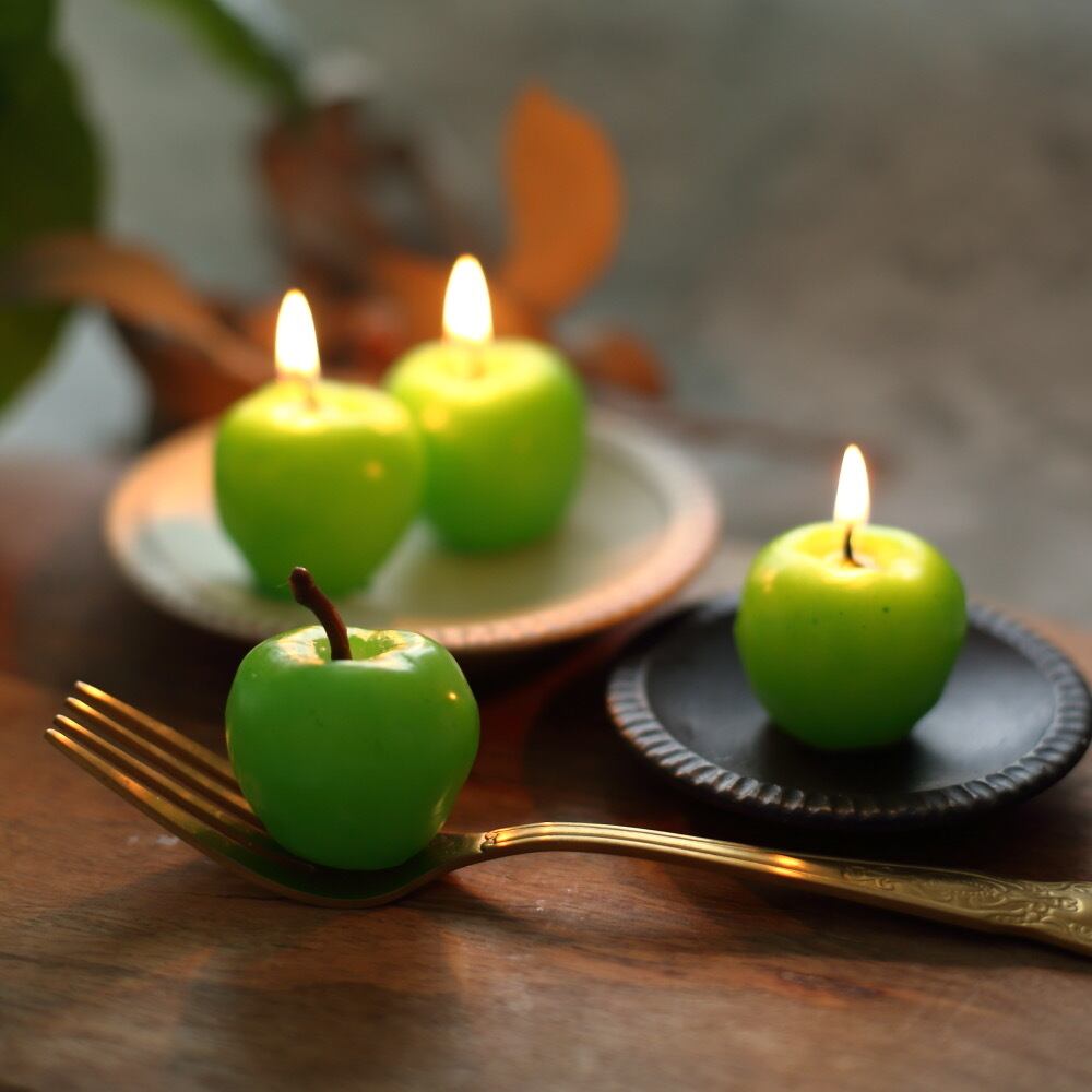 小さな青りんごキャンドル 天然の蜜蝋たっぷり ／Beeswax／Vegetable