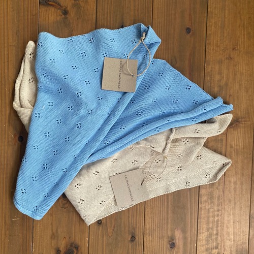 Laura's Organic stole