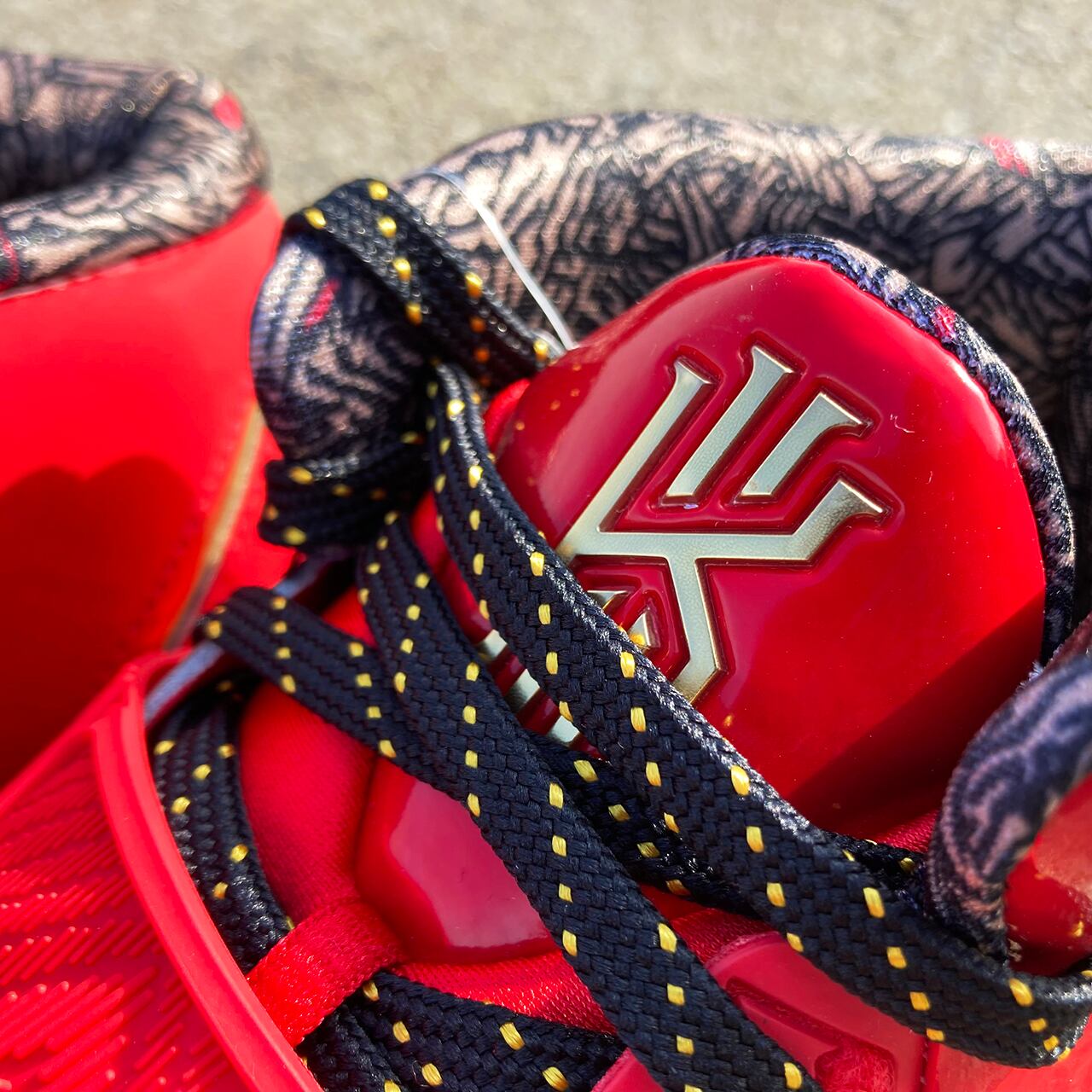 Nike Kyrie 6 EP 