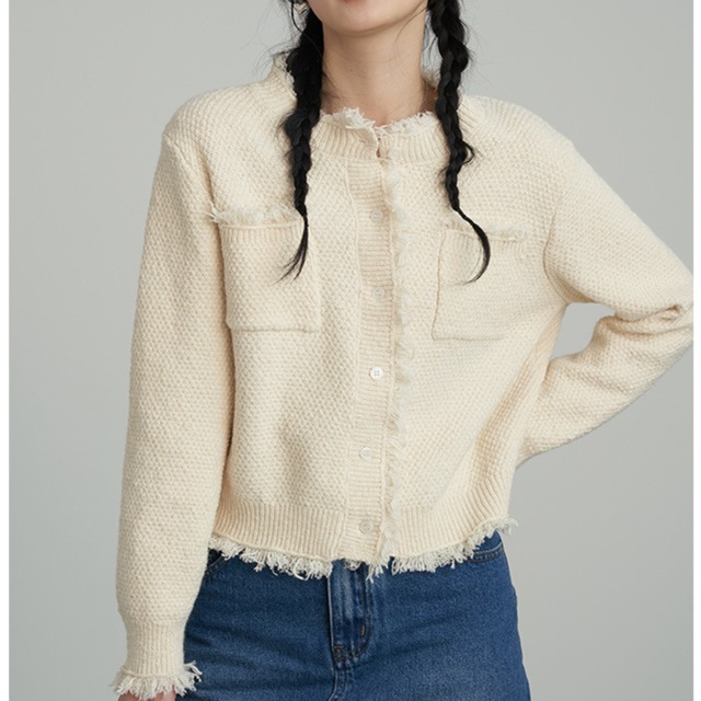 spring round neck knit cardigan