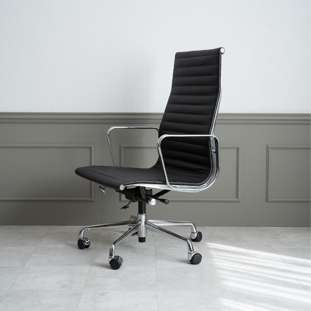 Executive flat chair high Black / エグゼクティブ フラットチェア ハイ ブラック アルミナムチェア