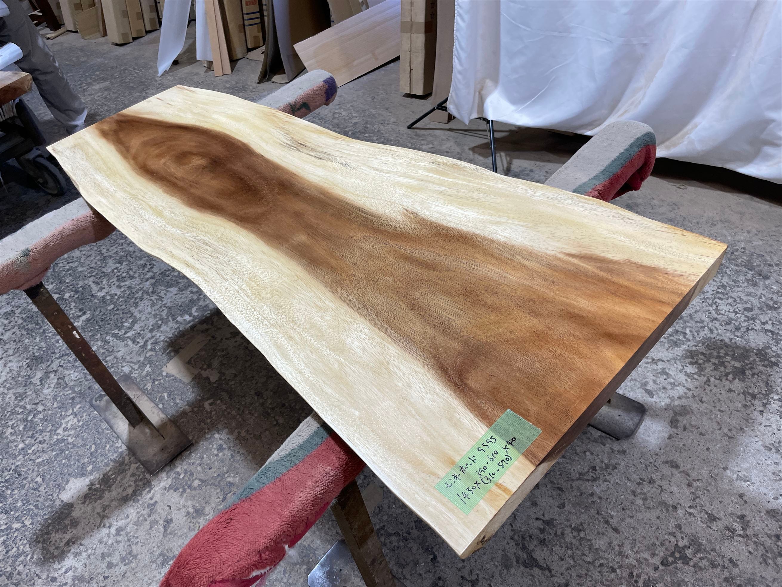 モンキーポッド9595 一枚板無垢 乾燥材 1450x390-610x40mm カウンター センターテーブル ダイニングテーブル