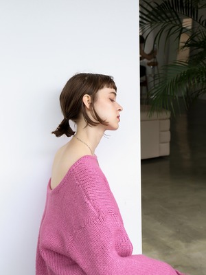 back tuck volume knit（cosmos）