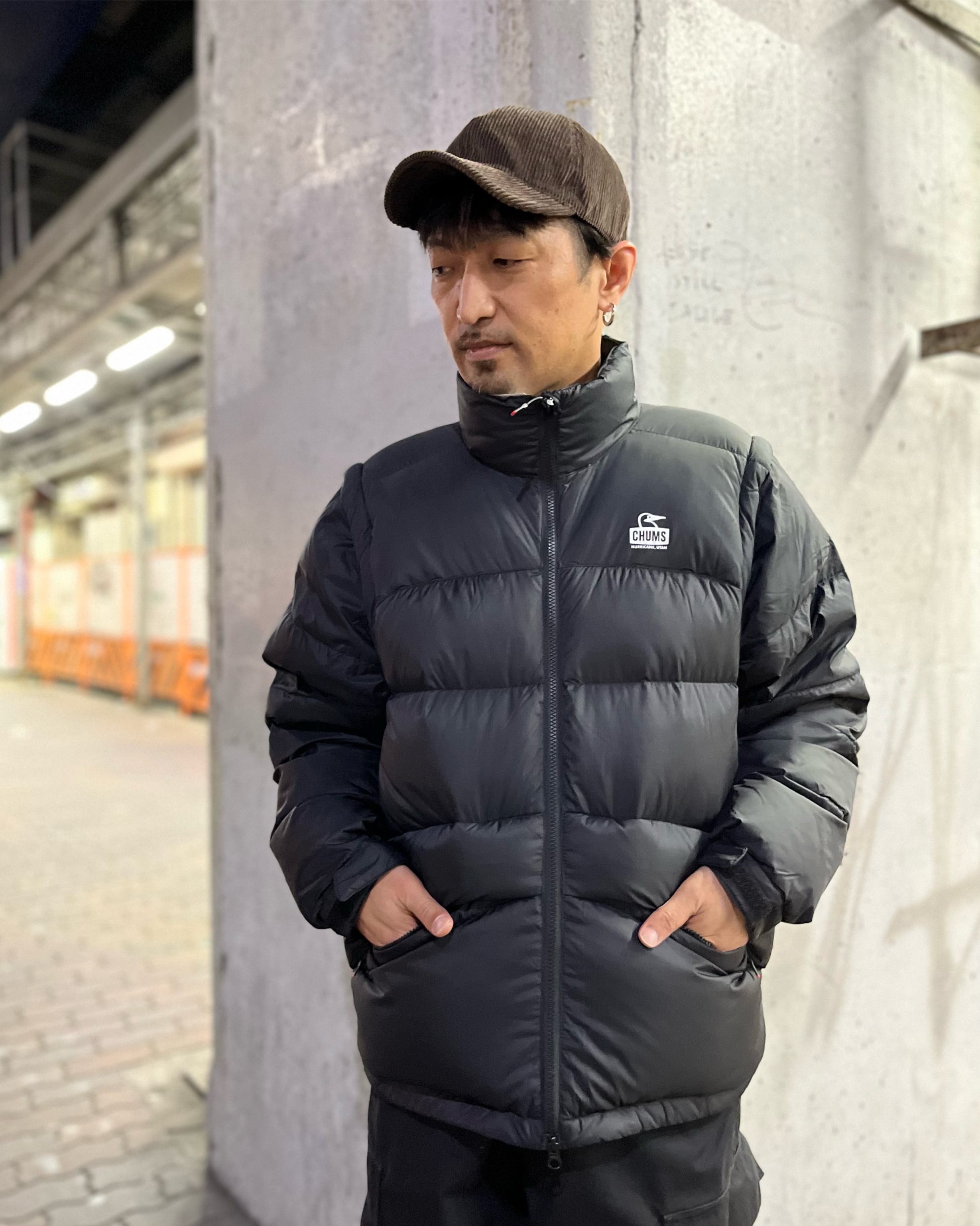 CHUMS】2way Down Jacket | 【in the ROOTS】ONLINE SHOP CHUMS】2way Down Jacket | 【in the ROOTS】ONLINE SHOP