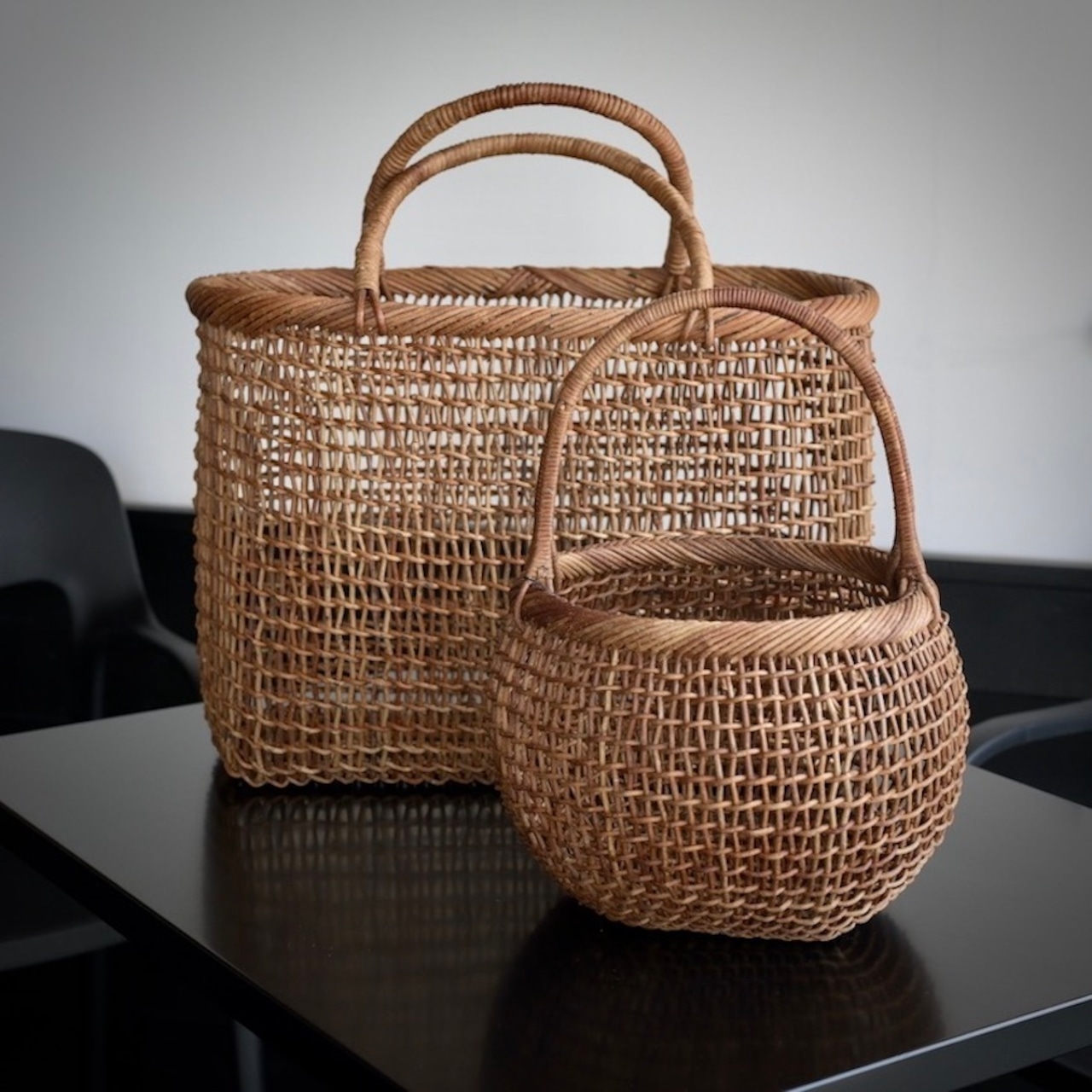 宮本工芸　細目こだし編み丸かご 手つき / Miyamoto Craft   Fine Kodashi Weave Round Basket with Handle