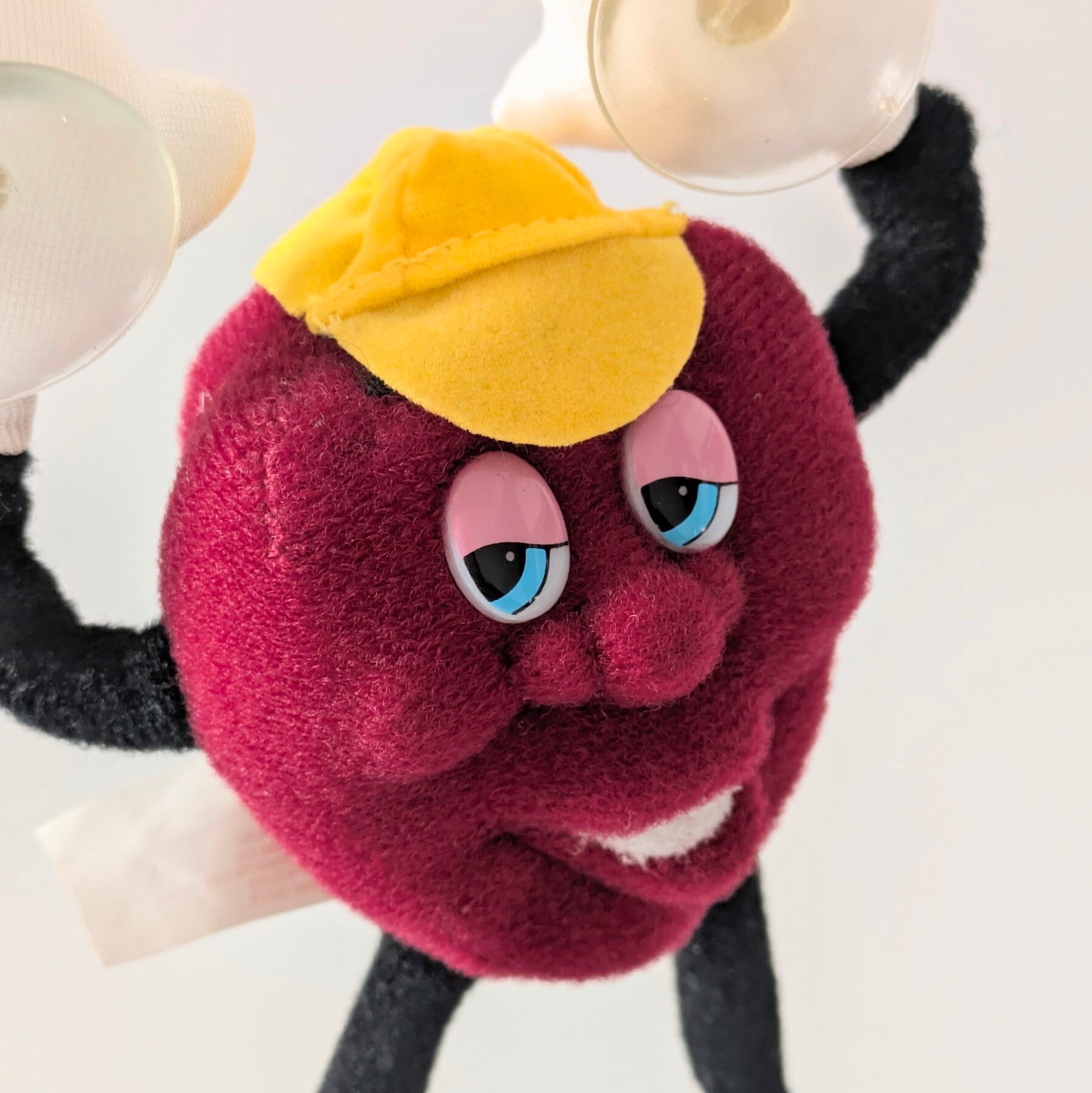 ☆ VINTAGE 1988 ☆ 【 California Raisins（カリフォルニアレーズン） 】 『 RAISIN SUCTION CUP-CONGA DANCER（レーズン・吸盤付き・コンガダンサー） 』ベンダブルぬいぐるみ / plush toy / ビンテージトイ 〚アメリカン雑貨 アメトイ〛