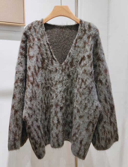 Leopard Knit