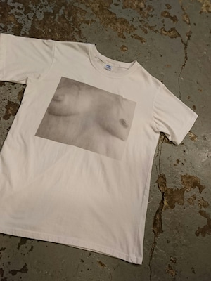 "TITS PRINT TEE" N.O.S