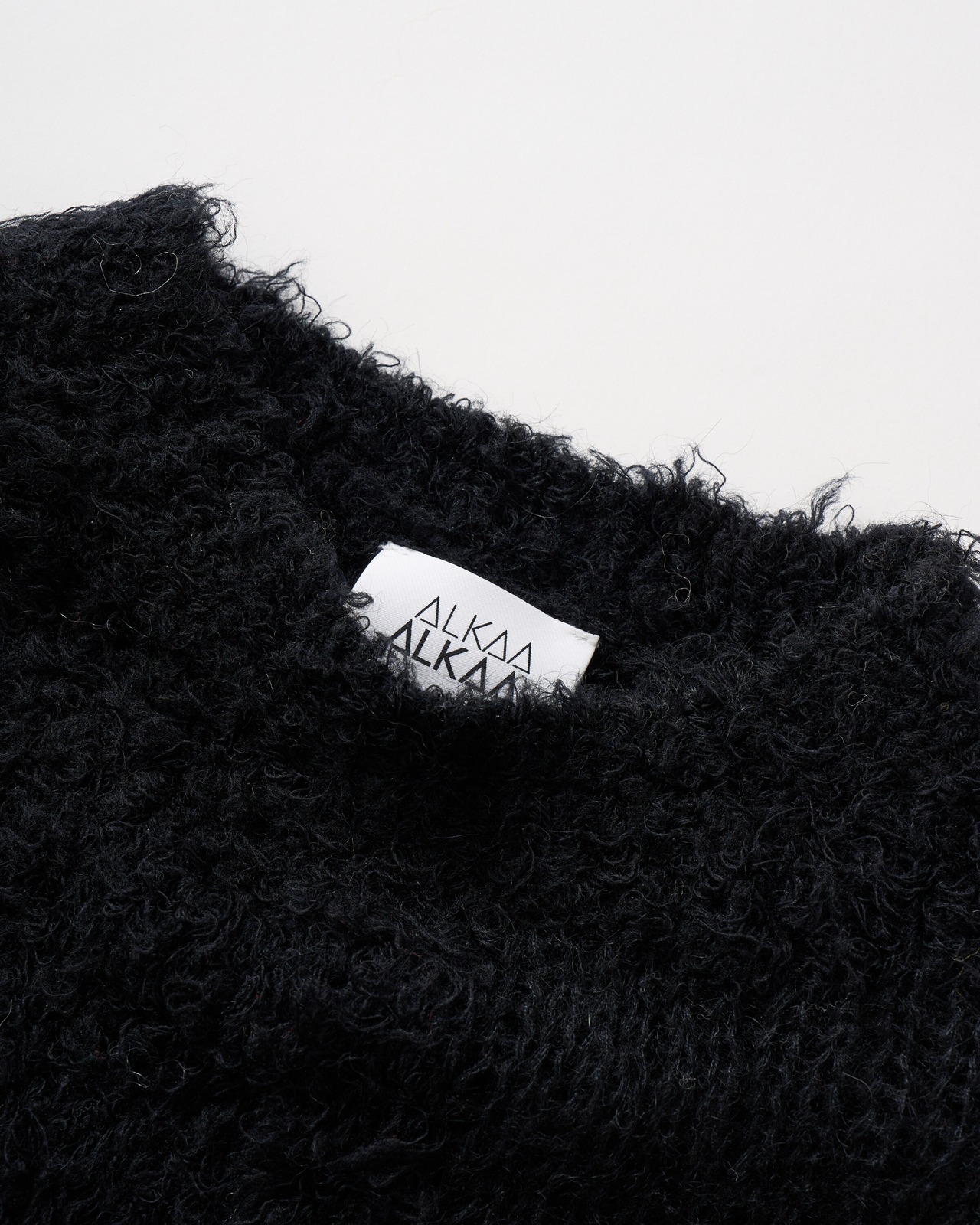 Poodle Shaggy Intarsia Pullover Knit