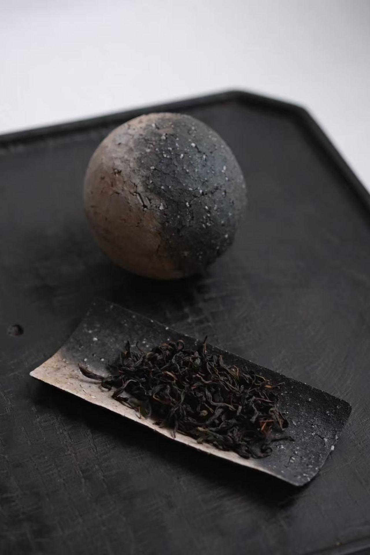 田村文宏 Fumihiro Tamura - 球 Ceramic ball