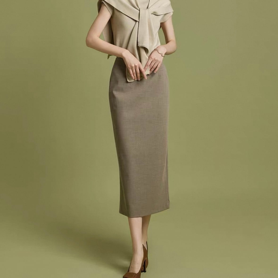 上品×スマートなハイウエストロングスカート YH9585