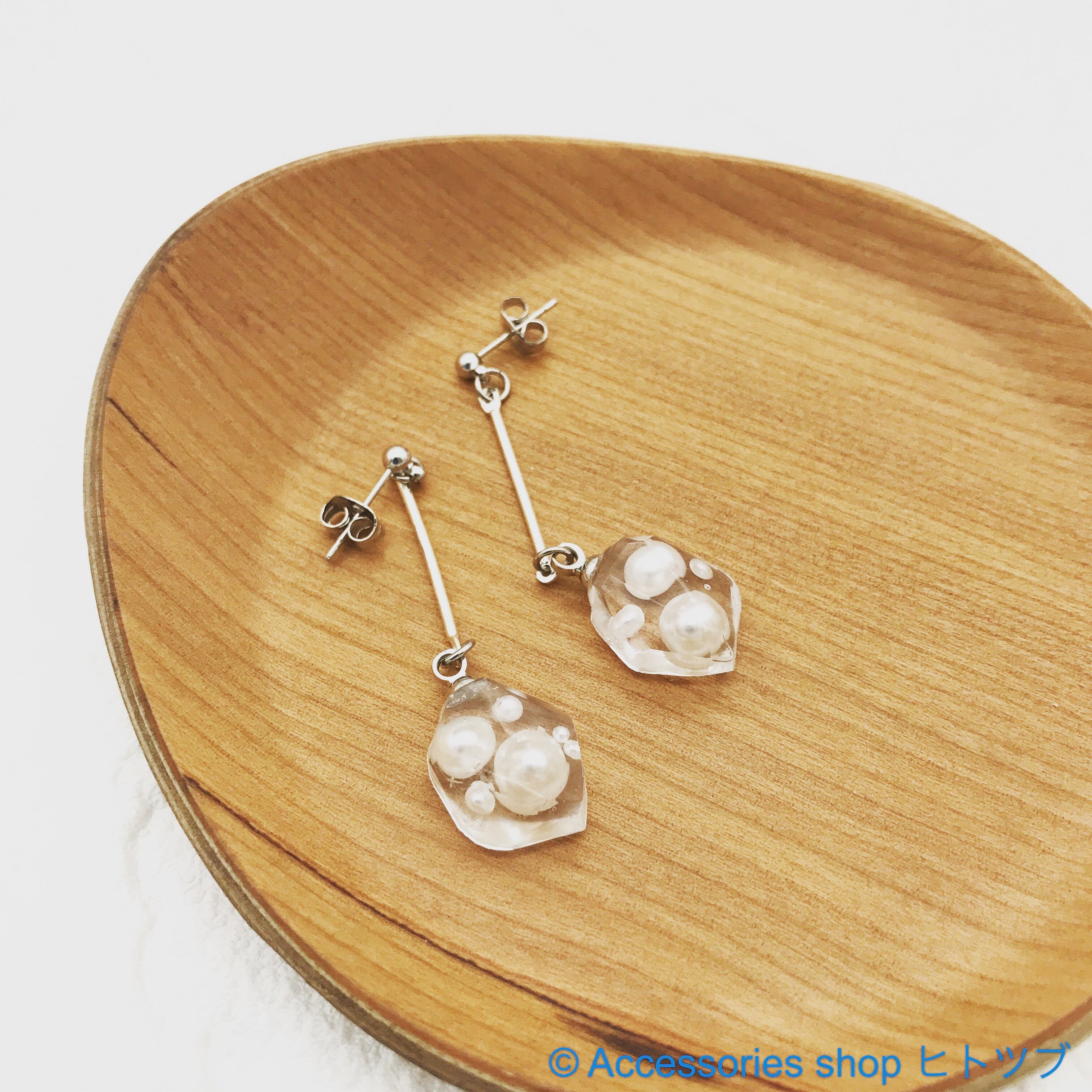 0109:揺れるパールのクリアピアス