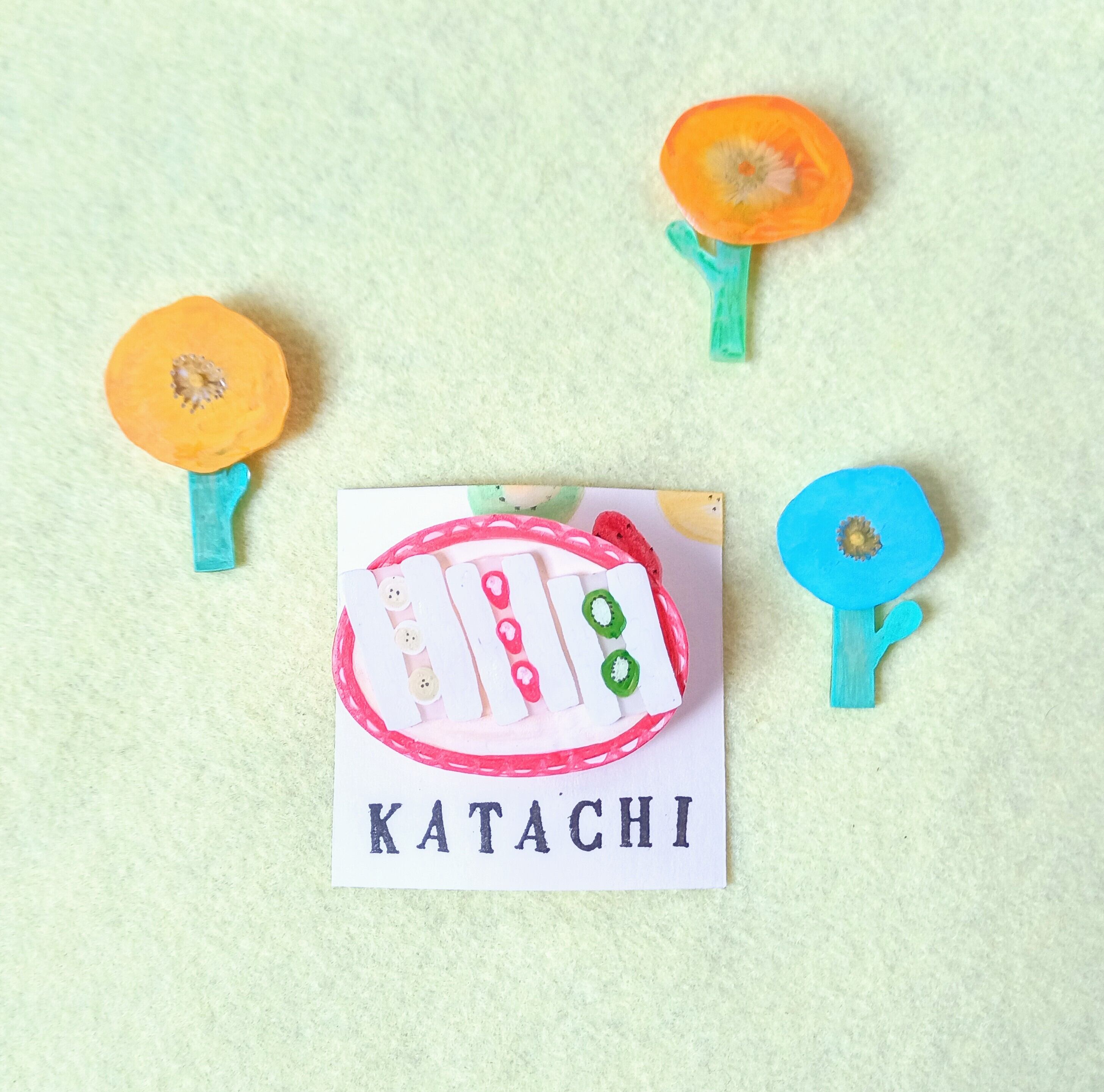 ヘンテコ　ブローチ　フルーツサンド　サンドイッチ　カラフル