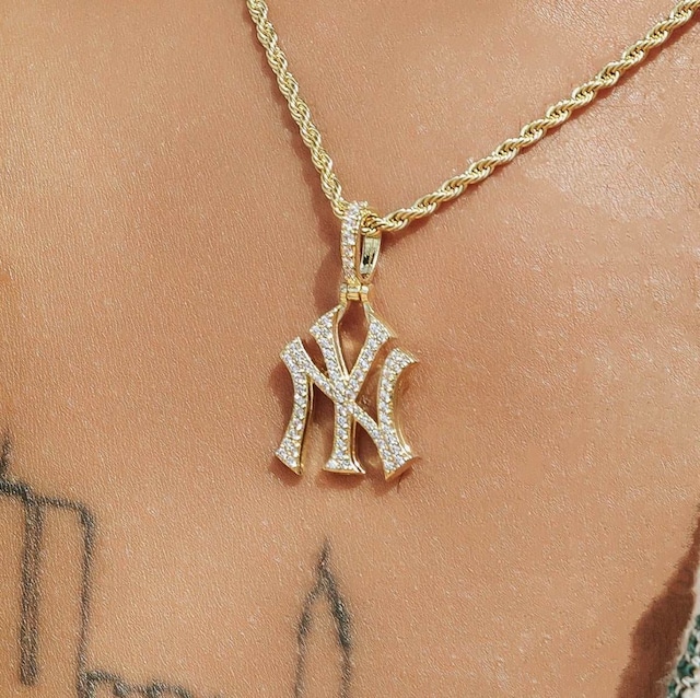 Iced Out NY Pendant 【GOLD / SILVER】