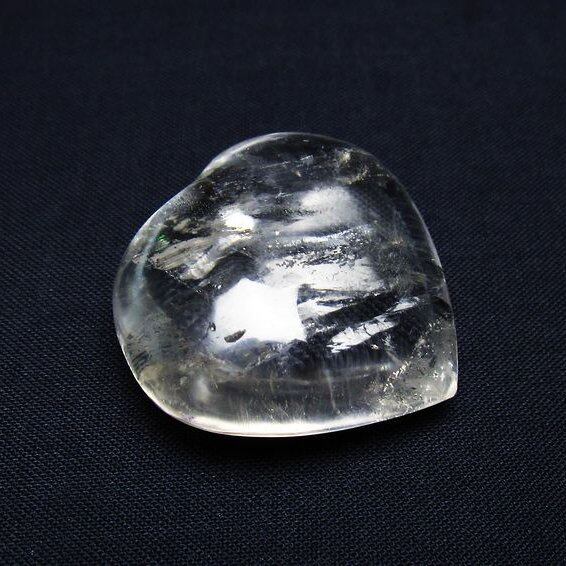 水晶 ハート置物 一点物 145-1535