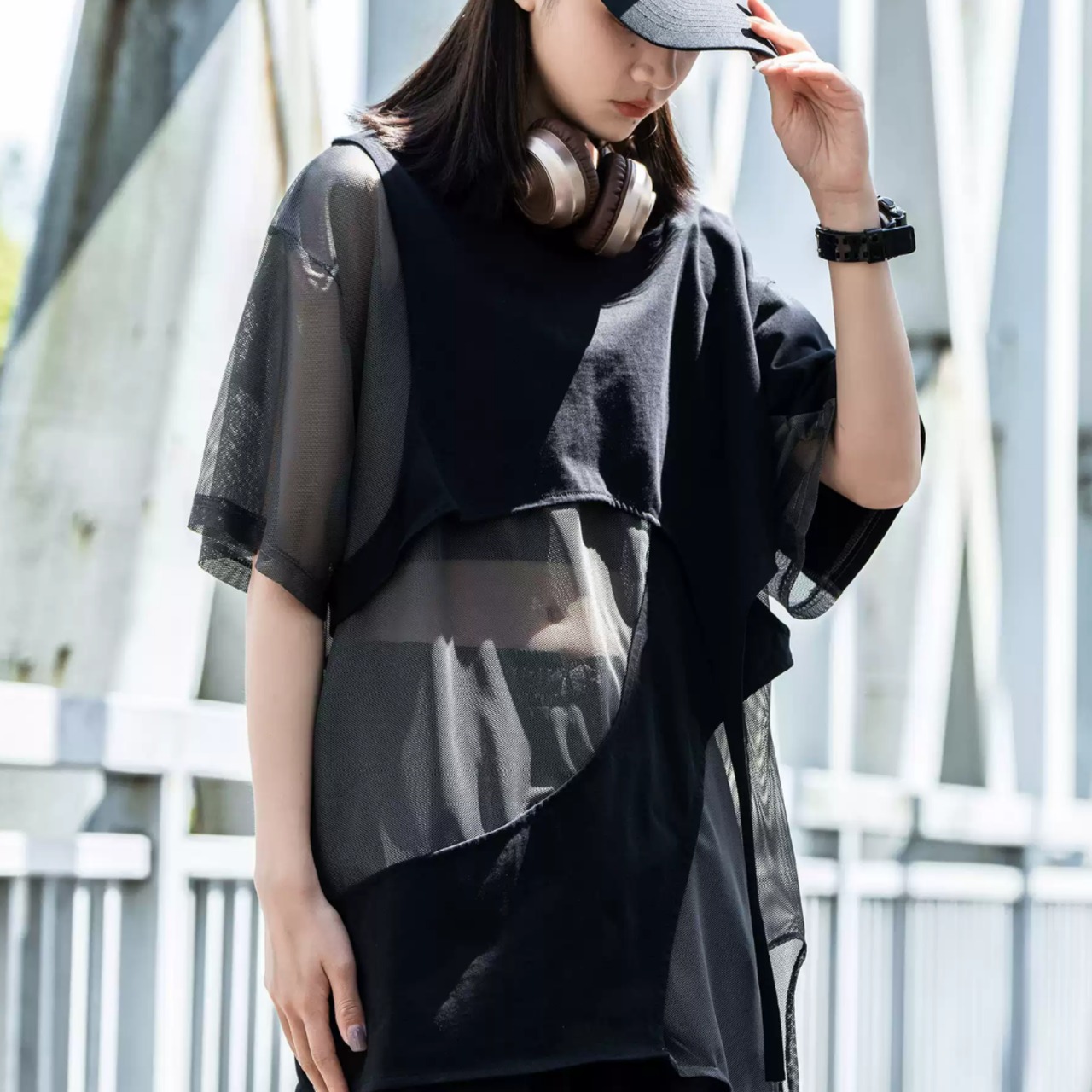 Irregular Patchwork Cut-Out Design Top(ME460)