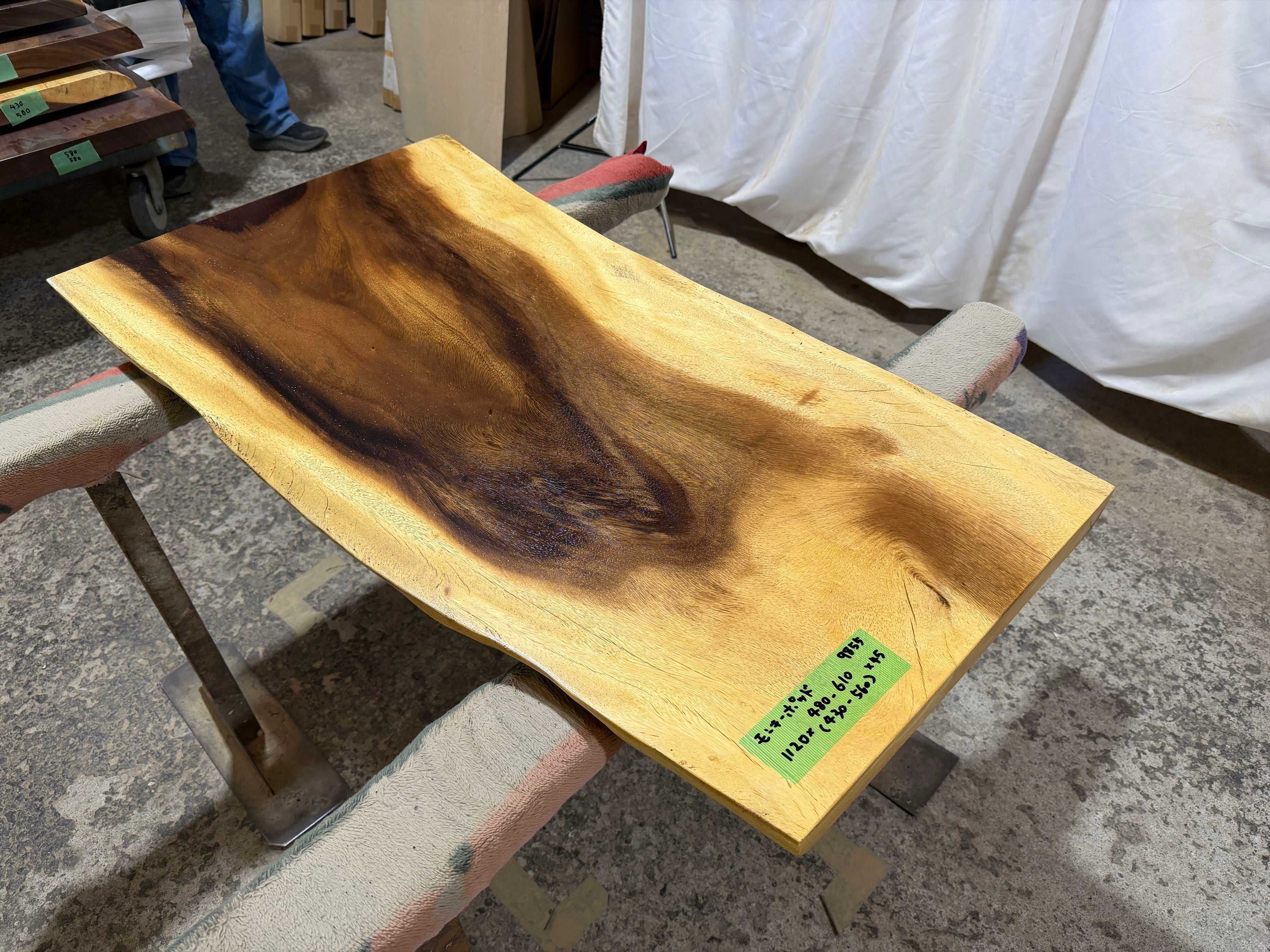 モンキーポッド9855 一枚板無垢 乾燥材 1120x480-610x45mm カウンター センターテーブル ダイニングテーブル