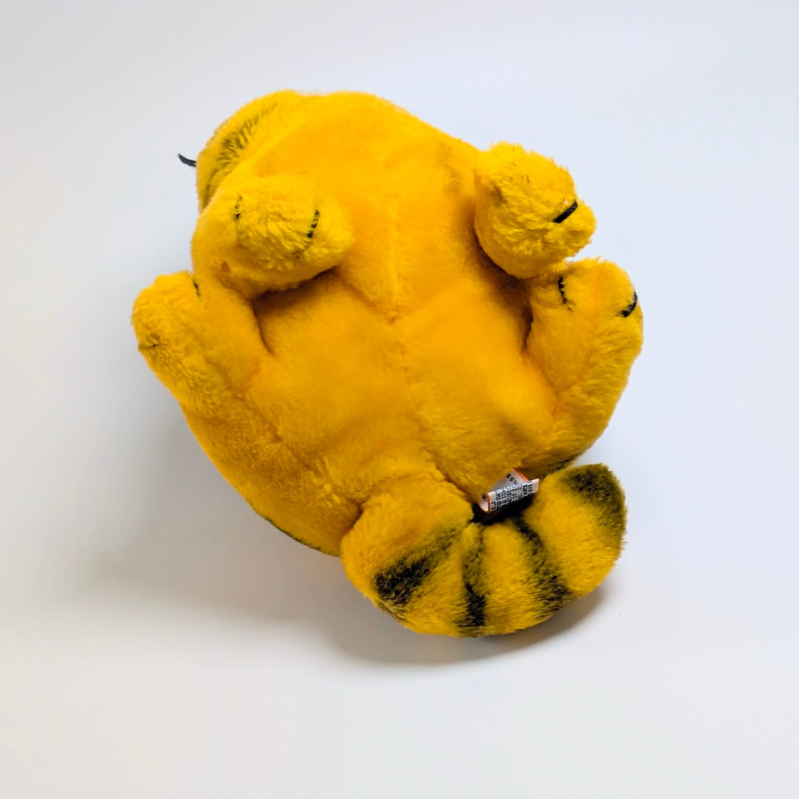 VINTAGE 1980年代初期 ☆【 Garfield ( ガーフィールド ) 】『 ガーフィールド / おすわり左向きM 』ぬいぐるみ プラッシュ plush 1980年代年製 〚アメリカン雑貨 アメトイ〛