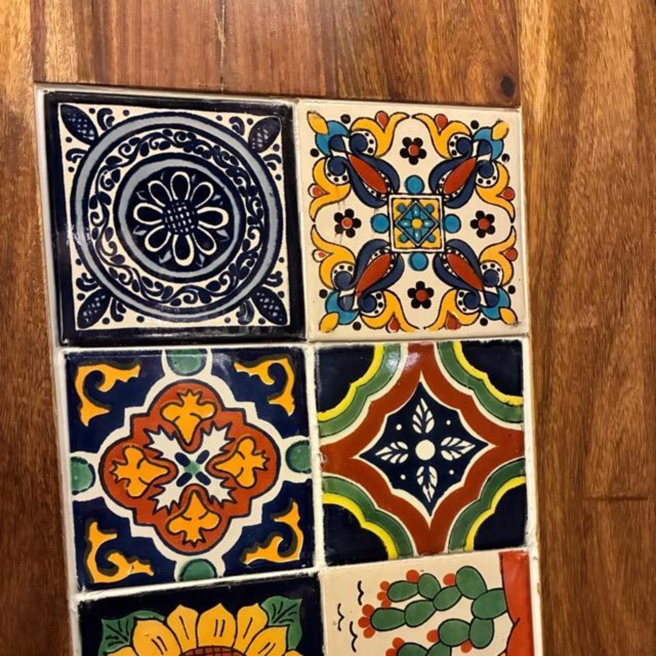 TOPANGA Furniture Sheesham wood and Mexican tile table top, 120x82cm, one-of-a-kind dining table