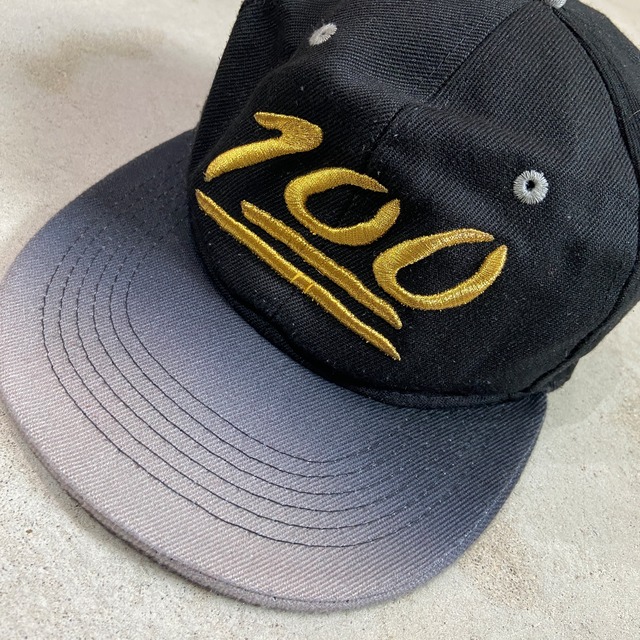 100点　6パネルキャップ　プレミアムレジェンドクラブ　グラデーション　黒