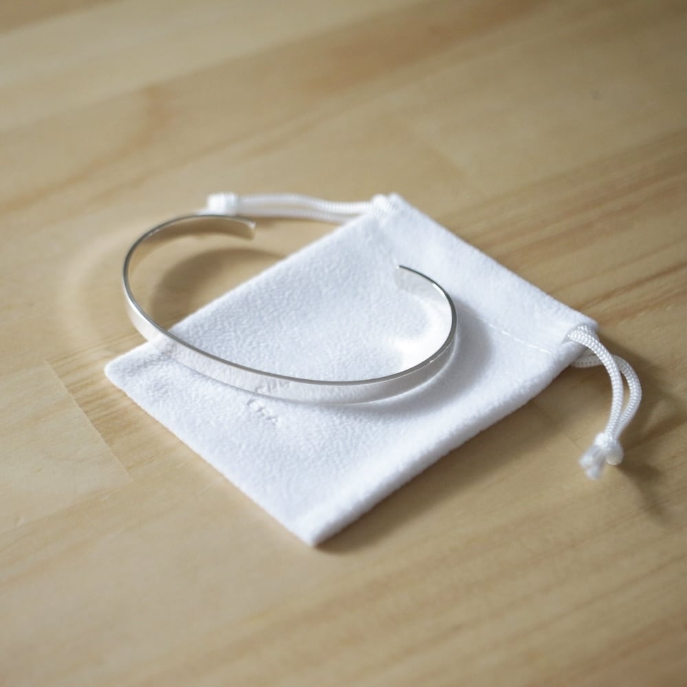 ERA./S&C FLAT BANGLE LONG