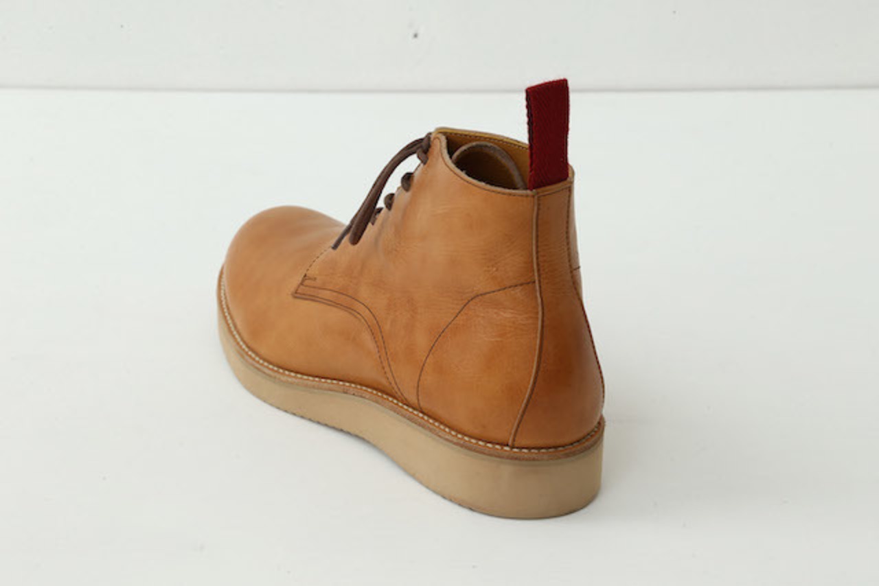 PLAIN TOE CHUKKA (WEDGE SOLE)