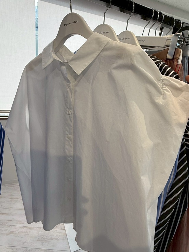 Dignite Collier 80268115 肩タックギャザーシャツ