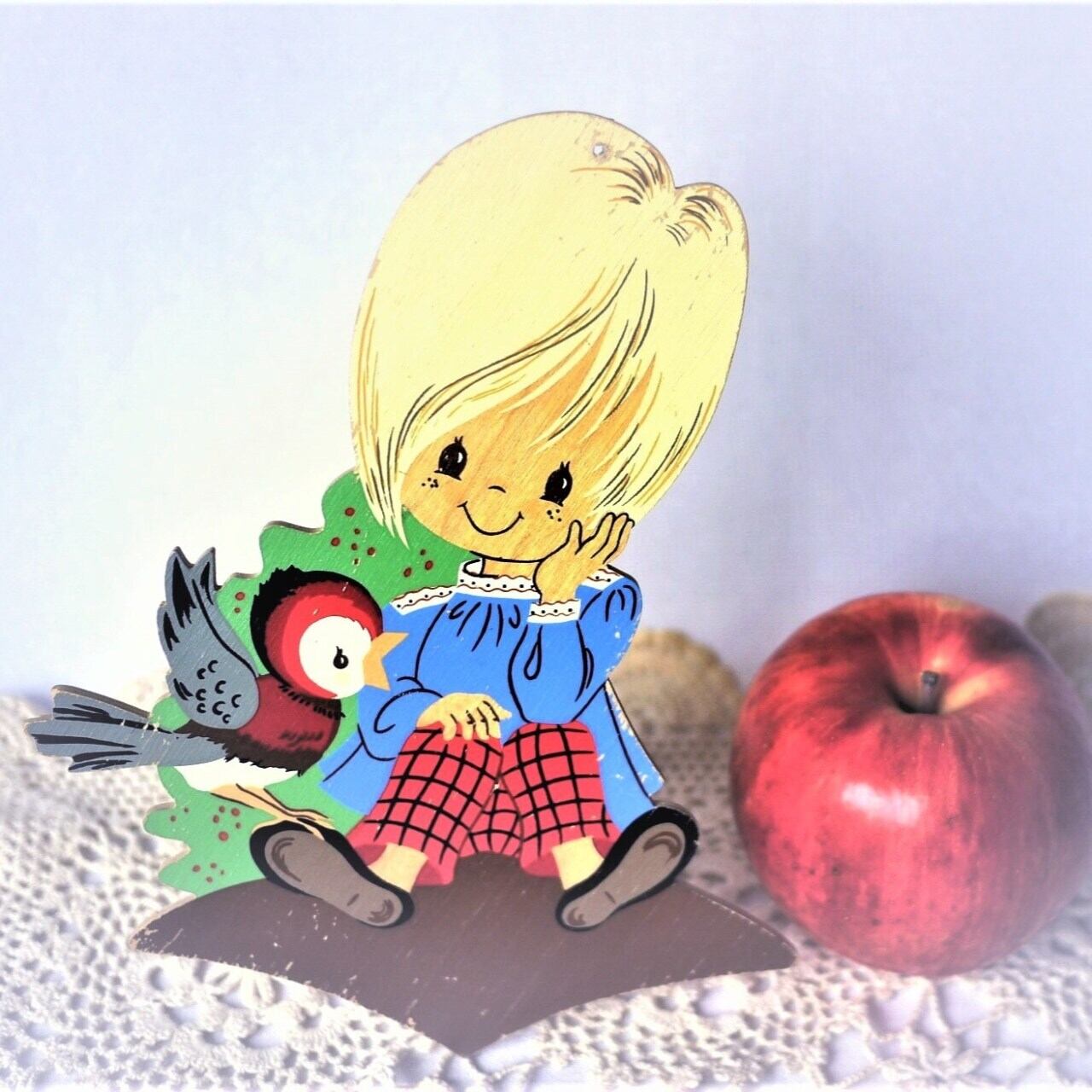 Märchen-Holzbild 壁飾り板絵 雀と少年