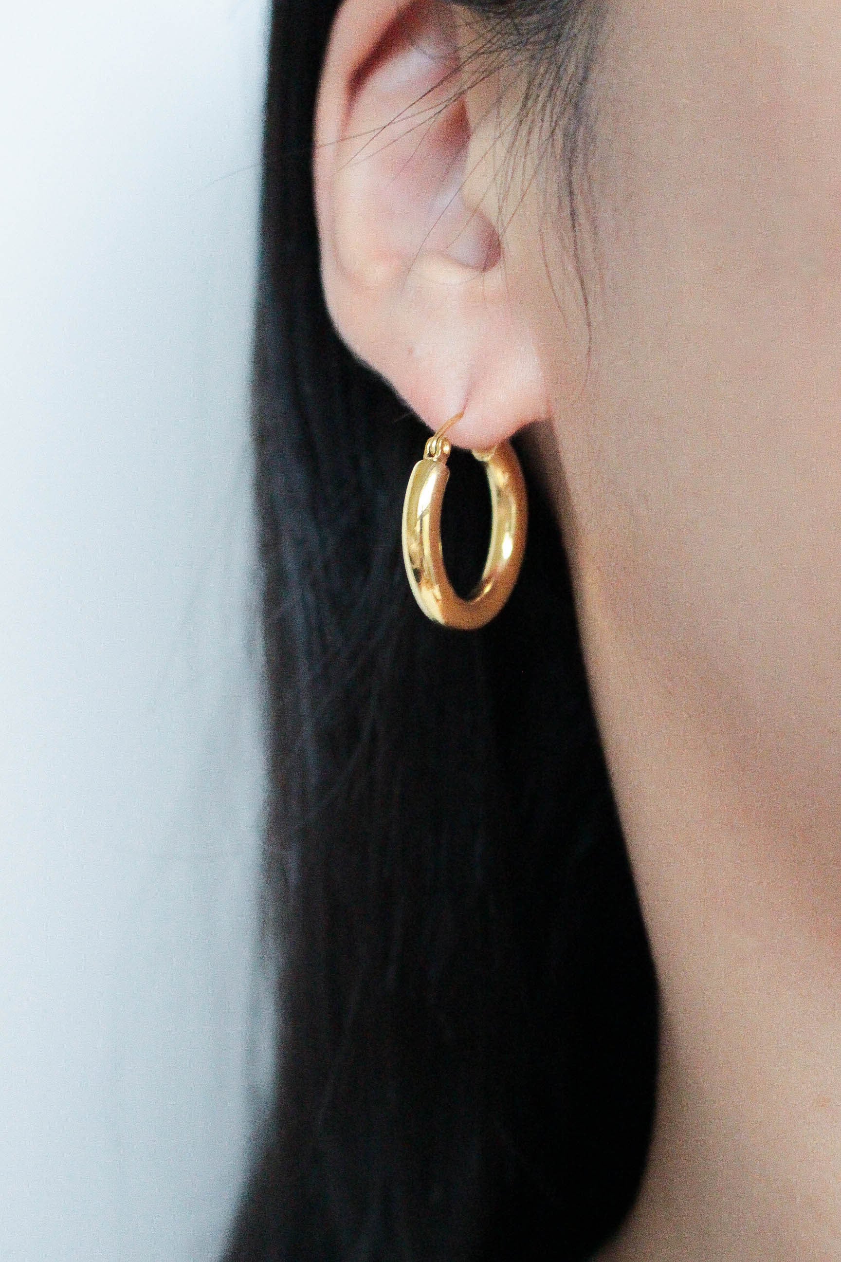 Mid Chubby Hoop Pierce | ebine(エビネ)|金属アレルギー対応アクセサリー
