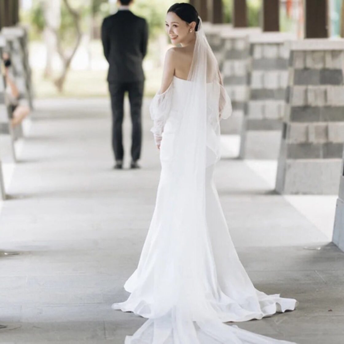 ロングスリーブ チューブトップソフトマーメイドウエディングドレス  