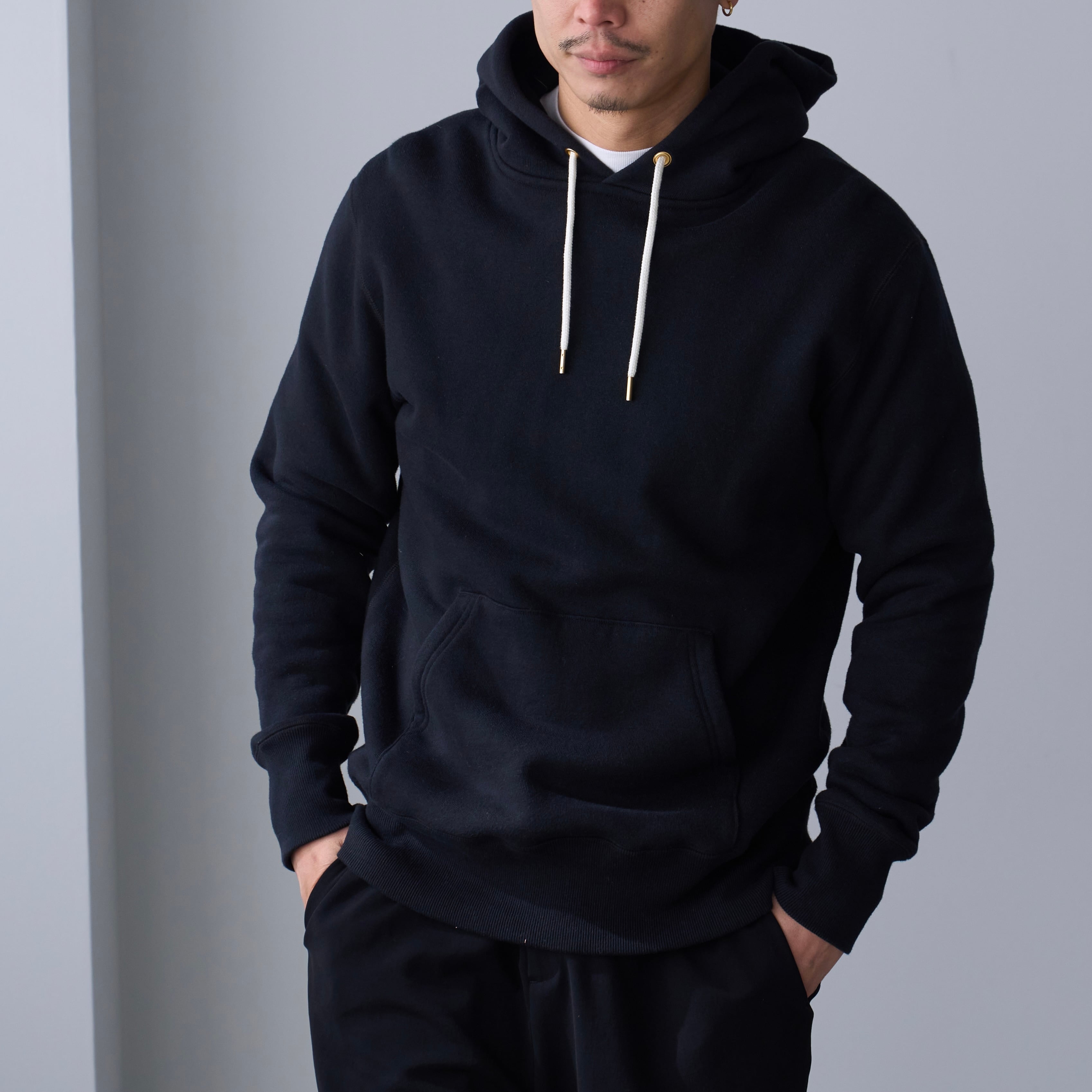 吊り編機でふっくら作られた