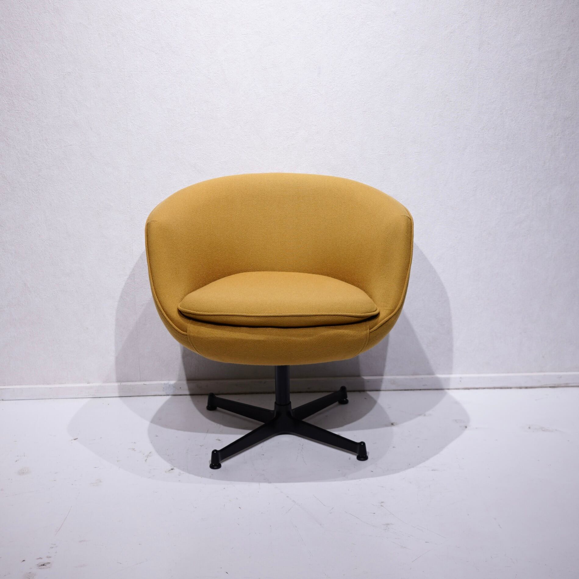 SWITCH Forge Lounge Chair / ミッドセンチュリー 名作 スウィッチ