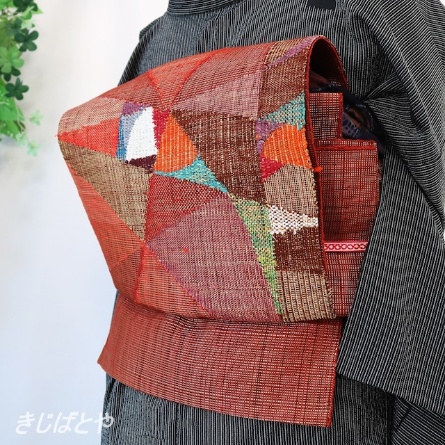 正絹紬　深蘇芳に刺繍のなごや