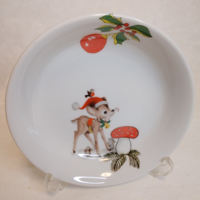 可愛いバンビちゃんのクリスマス(14㎝深皿)①