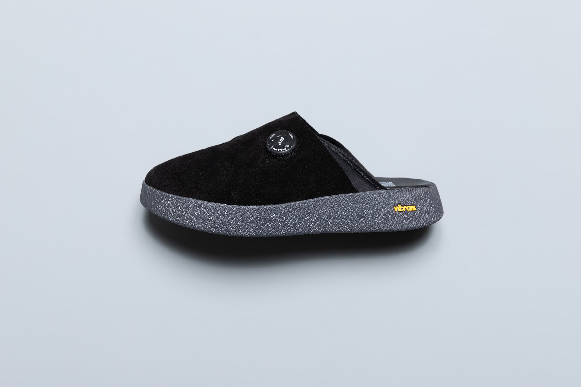 pg EMPTY | BLK | PLAYGROUND | スニーカーショップ