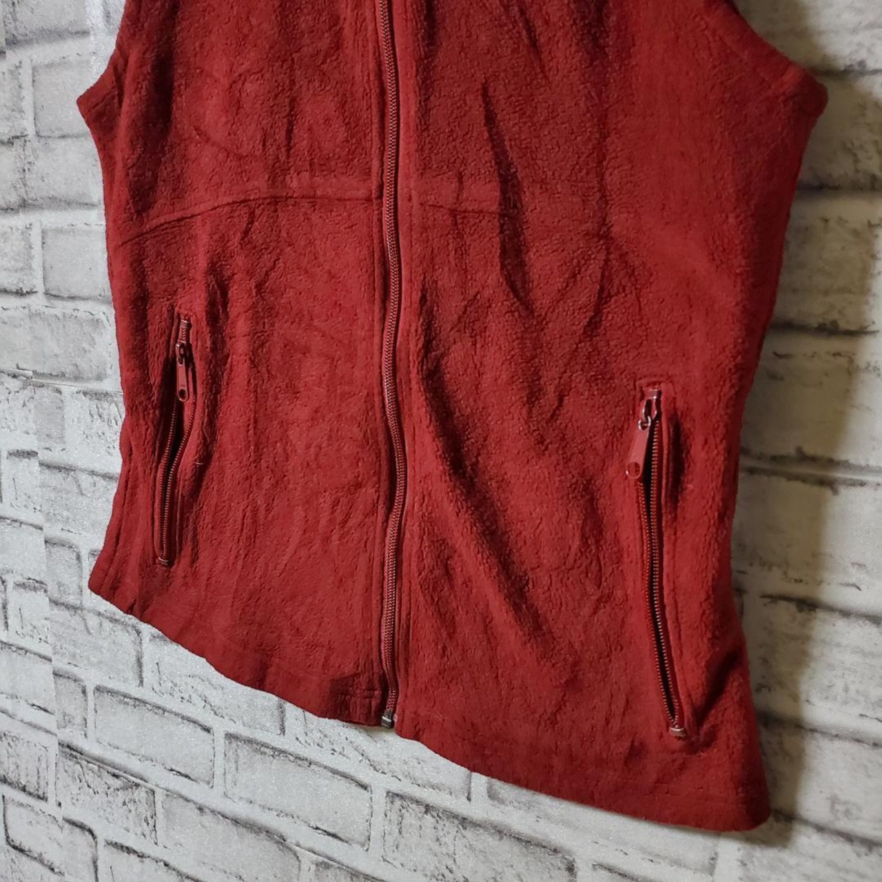 【コロンビア】海外製　ベスト　赤　レトロ　USED