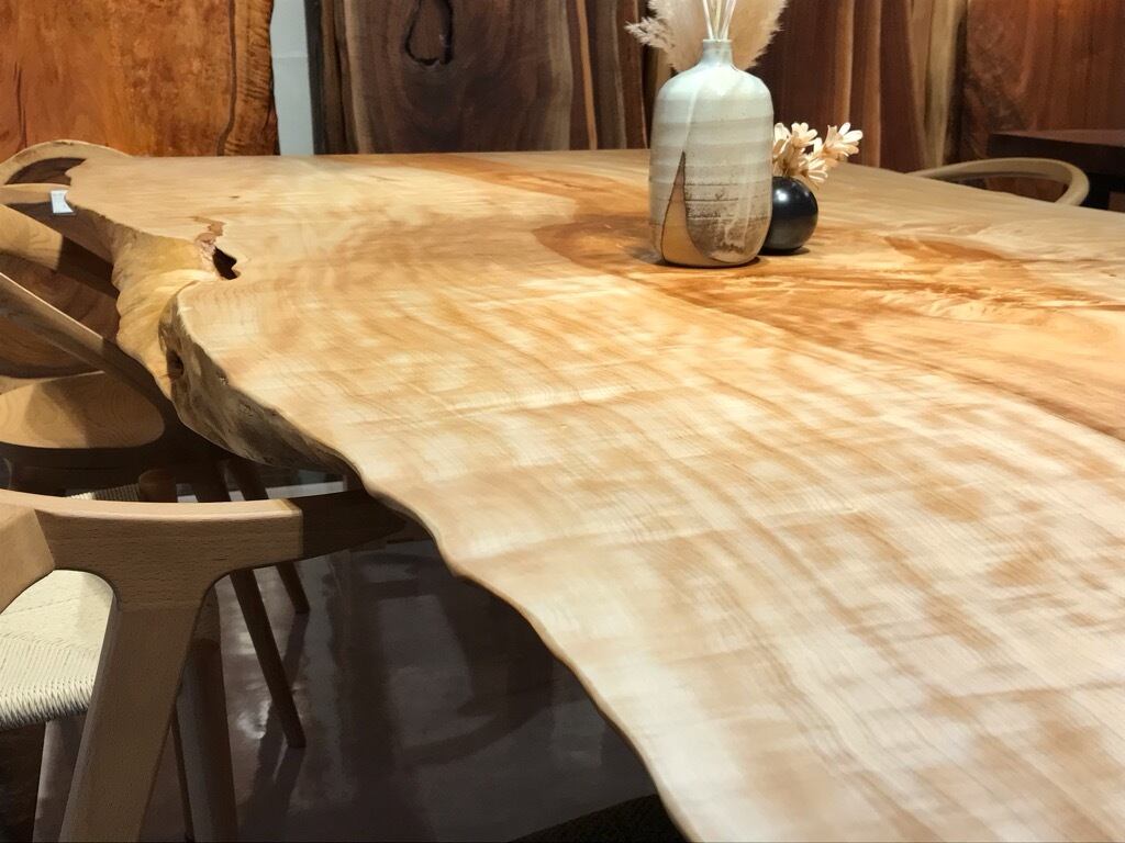 栃（トチ）2600×1200-1170-960×60 横浜元町店_テーブル天板/一枚板