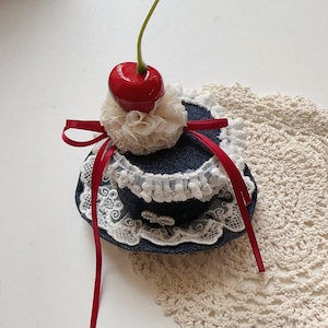 GOODSロリータベアチェリーケーキ誕生日帽