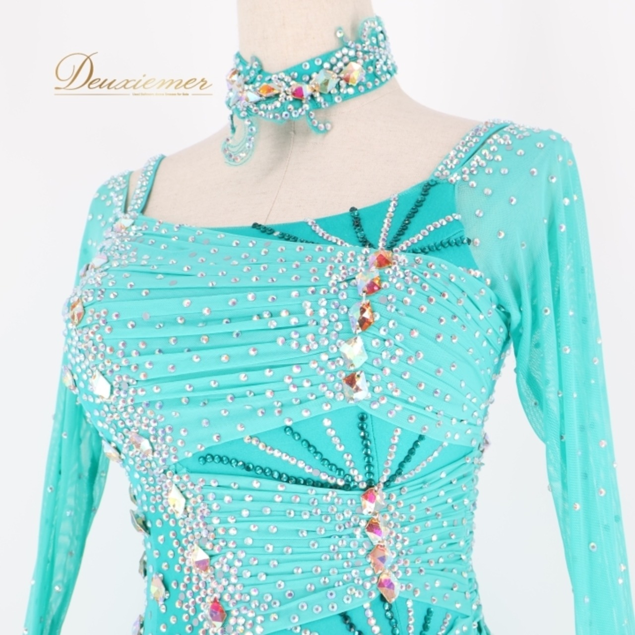 社交ダンス 衣装 スタンダードドレス ワンピース ドレス グリーン系 ブルー系 VeRTigo フリル レース フロート 青緑 デモ 競技 ダンス パーティ 発表会 豪華 華やか エレガント 上品 パフォーマンス用