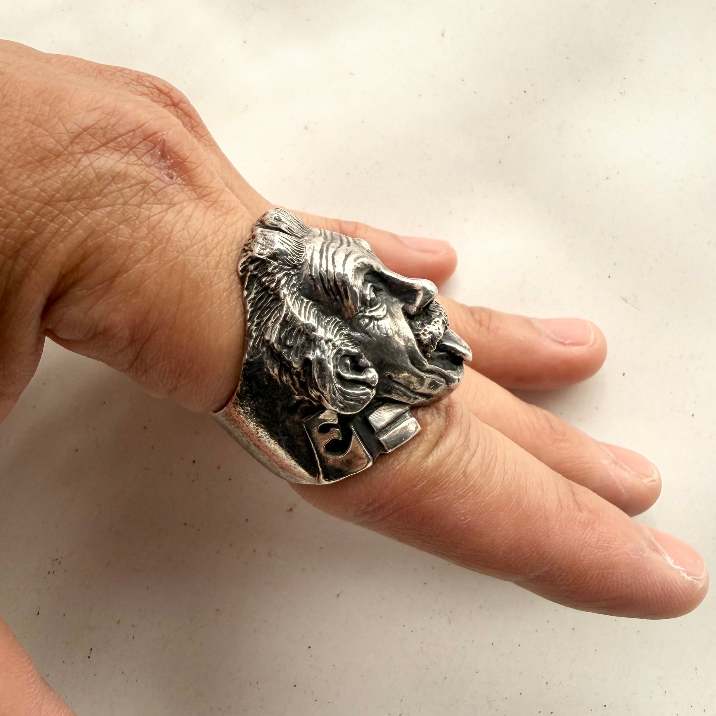 00's Vintage “CRAZY PIG DESIGNS” EINSTEIN RING | 放課後の思い出