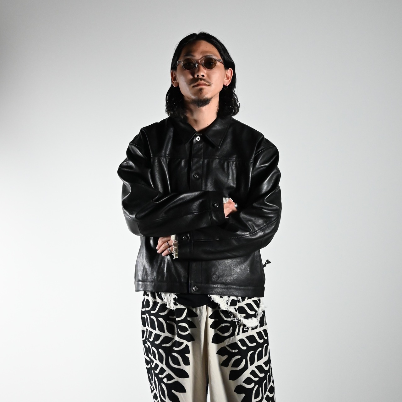 CCUの新作「TRUCKER JACKET」コーディネート